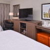 Отель Hampton Inn & Suites Ames, фото 5