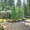 Отель Luxury Alpine Home w/ Hot Tub: 1 Mi to Sun Valley!, фото 1