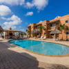 Отель Cozy 3BR 2 5 BA Town Home Close to Beach w Pool, фото 16