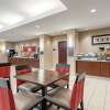 Отель Comfort Suites Cincinnati Airport, фото 10