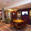Отель Premier Inn London Stansted Airport, фото 12