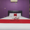 Отель RedDoorz @ Duren Sawit, фото 6