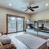 Отель Breck Escape 6 Bedroom Home by RedAwning, фото 21