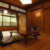 Отель Shinshu Kakeyu Onsen Katsura Ryokan, фото 1