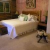 Отель The Grand Living Bed & Breakfast, фото 3