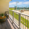 Отель Gulf Shore Condo #114 - 1 Br condo by RedAwning, фото 4