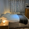 Отель Captivating Apartment in Copthorne, Near Gatwick, фото 6