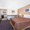Отель Silver Spur Vintage Inn & Suites, фото 8