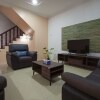 Отель OYO 90216 Sunny Hill Homestay, фото 2