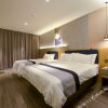 Отель Home Inn Selected (Dalian Xinghai Plaza Convention and Exhibition Center), фото 16