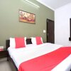 Отель OYO 12972 Hotel Krishna castle, фото 4