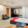 Отель OYO 11614 Hotel VVIP Stays, фото 26