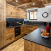 Отель Chalet des Amis appt 1 - Chamonix All Year, фото 9