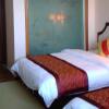 Отель Wenke Hotel в Цзинхуне