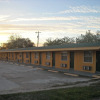 Отель Tropicana Motel, фото 1