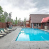 Отель Beautiful 4 Bedroom Townhome Near Snowflake Lift in Breckenridge, фото 14