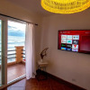 Отель True BEACHFRONT cozy - 1 Bedroom Apt, фото 3