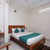 Отель OYO 9421 Atithi Comforts, фото 15