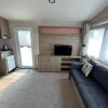 Отель Lovely 2-bed Luxury Caravan in Newquay, фото 4