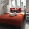 Отель "Eastville Court Rhyl" by Greenstay Serviced Accommodation - Cosy 2 Bedroom Bungalow with Parking, N в Риле