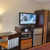 Отель Gateway Inn And Suites, фото 3