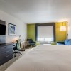 Отель Holiday Inn Express & Suites Atchison, an IHG Hotel, фото 7