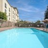 Отель Hampton Inn & Suites Bakersfield/Hwy 58, CA, фото 18