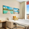 Отель Front Bay View Terrace Rooftop Pool Near Beach, фото 6