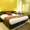 Отель OYO Rooms Sector 17 Chandigarh, фото 12