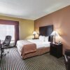 Отель Summer Hill Inn & Suites, фото 1