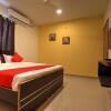 Отель OYO 13869 Hotel Saharsh Grand, фото 16