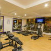 Отель Studio Close to 5th Av, With Amazing Roof Pool View, Gym, Spa and More!, фото 34