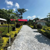 Отель Falcon Jungle Resort, фото 1
