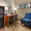 Отель Comfort Suites Bethlehem Near Lehigh University and LVI Airport, фото 36