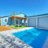 Отель Reel Time by Avantstay Private Pool + Firepit, фото 48