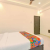 Отель Fabhotel The Golden Leaf, фото 11