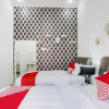 Отель Oemah Ratu Hostel Syariah by OYO Rooms, фото 4