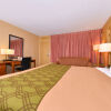Отель Econo Lodge Inn & Suites, фото 4