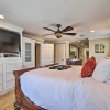 Отель Spacious Houston Home w/ Deck ~ 2 Mi to Downtown!, фото 4