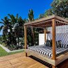Отель YOLO Spaces – The White House Boutique Villa, фото 16