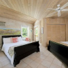 Отель Shangri-la & Orchid Cottage 4 Bedroom Home, фото 3
