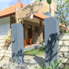 Отель Pondok Kelapa Lembongan Homestay, фото 1