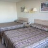 Отель Bay Hill Inns & Suites, Neepawa, фото 9