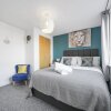 Отель Modern Luxury 2 Bed Apartment 6 Guests En-Suite Netflix Wi-Fi, фото 5