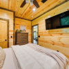Отель Broken Bow Cabin w/ Private Fire Pit & Hot Tub!, фото 8