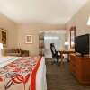 Отель Ramada by Wyndham Fredericton, фото 32