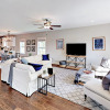Отель Brand-new 3br Urban Getaway W/ Patio 3 Bedroom Condo, фото 9