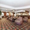 Отель Embassy Suites by Hilton Kansas City Plaza, фото 20