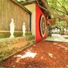 Отель Tiny House in Authentic Japanese Koi Garden in Florida, фото 36