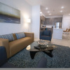 Отель Spectacular Suite 1BR/1BA Apt. (F) - Includes Bi-weekly Cleanings & Linen Change, фото 7